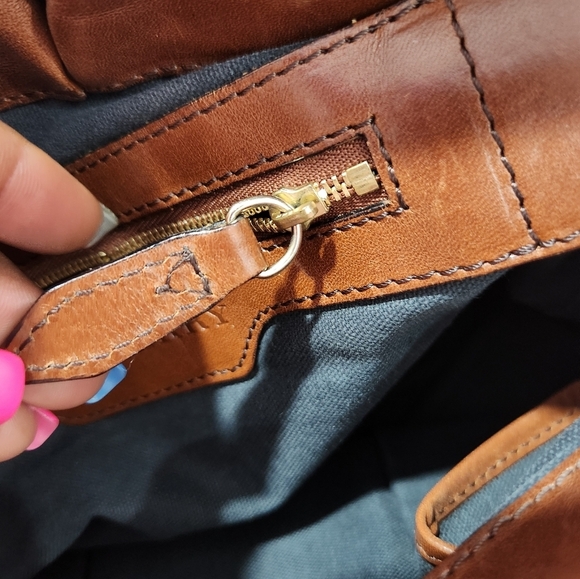 🔹️BURBERRY🔹️ brown canvas Crossbody bag & COA included ✨️🤎 - Picture 9 of 11